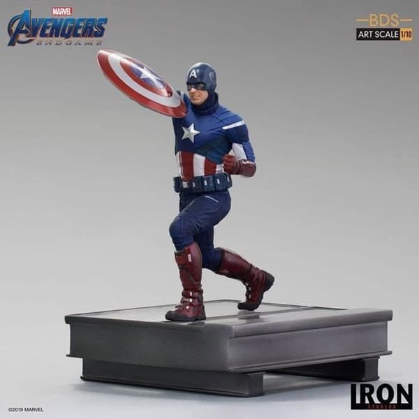 Figur - FINE COLLECTIBLES - Marvel: Captain America - 21 cm