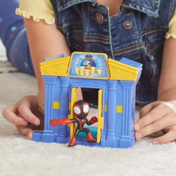 HASBRO SPIDEY OCH HANS FANTASTISKA VÄNNER LEKSET BANCAS MILES MORALES F83