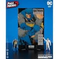 Miniatyrbild 2 av 2: Figurer - MCFARLANE - Batman (Blå Stridsskada) &amp; Jokern - 7,6 cm - 6 artikulationspunkter - Multikolor