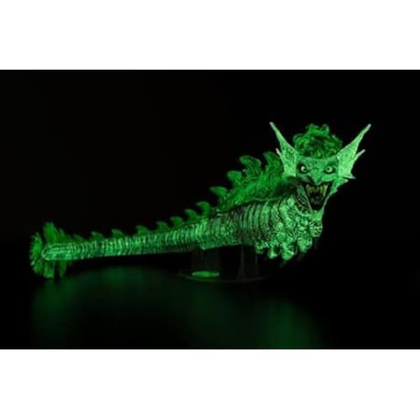 Fordon - MCFARLANE - Dragon Joker - Luminera i Mörkret - 17,8 cm - DC Multiverse