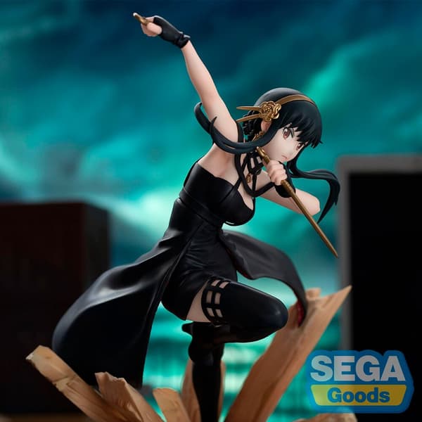 Spy x Family Yor Forger Thron Princess Mission Extend Luminasta figure 19cm
