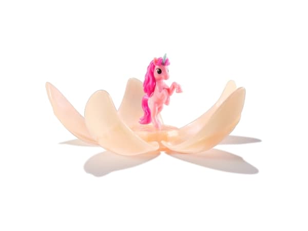 Unicorn Academy, Collectible Baby Unicorn Toy, Surprise Figure Blind Box (Styles May Vary), Dolls & Unicorn Toys for Girls Ages 4 and up, Collectible