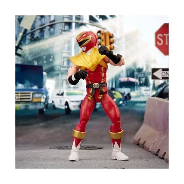 Hasbro - Power Rangers X Street Fighter Lightning Collection - Figurine Morphed Ken Soaring Falcon Ranger 15 cm