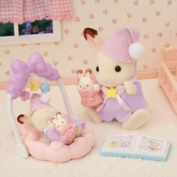 Samlet figur Sylvanian Families Las hermanas conejitas de chocolate: hora de dormir Pige