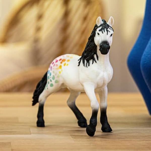 Figur - SCHLEICH - Häst 90-årsjubileum - Flerfärgad - 5 x 14 x 12 cm - Rekommenderas från 5 år