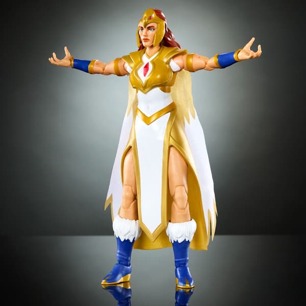 Masters of the Universe Revolution Sorceress Teela figure 17cm