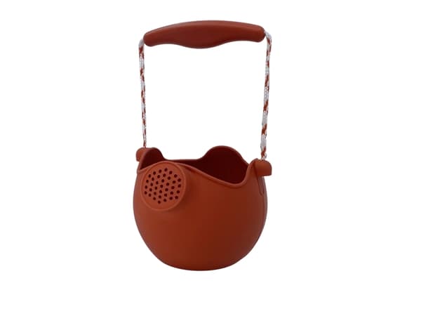 Scrunch-watering-can - rust
