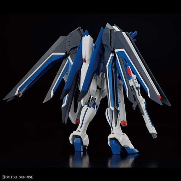 Action Figure Bandai RISING FREEDOM GUNDAM