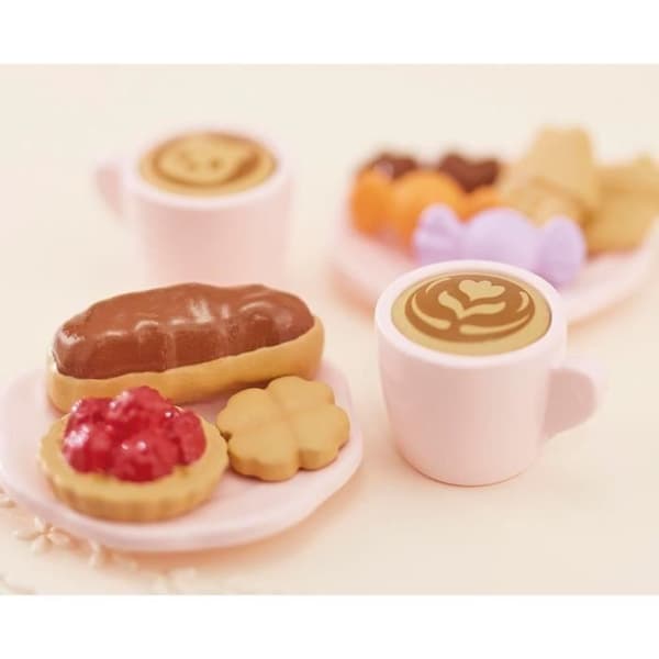 Snackbordet - SYLVANIAN FAMILIES - 5742 - Bordstablett med stolar, porslin och bakverk