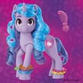 Miniatyrbild 4 av 4: Interaktiv leksak - HASBRO - My Little Pony Izzy Moonbow - Ljud och ljuseffekter - Tillbehör ingår