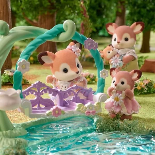 Vauvapeura ja keinu - SYLVANIAN FAMILIES - 5801