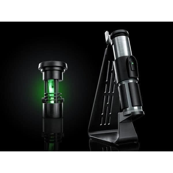 Yodan Force FX Elite -elektroninen valomiekka LEDeillä ja ensiluokkaisilla äänitehosteilla, ikä 14+, Star Wars: Musta sarja