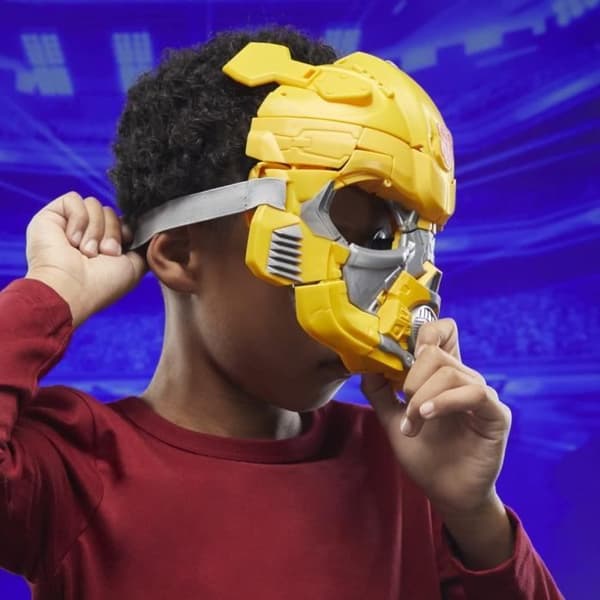 Transformers One Piece Bumblebee B-127 2-i-1 figur, 25 cm skala, kan konverteres til en maske, interaktivt legetøj, fra 6 år