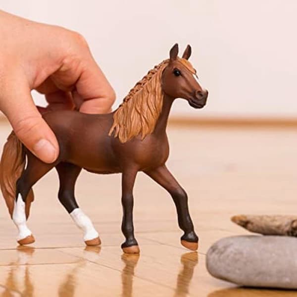 Figurine - SCHLEICH - Paso Péruvien - Flerfärgad - 14,4 x 3,4 x 11,6 cm - Från 5 år