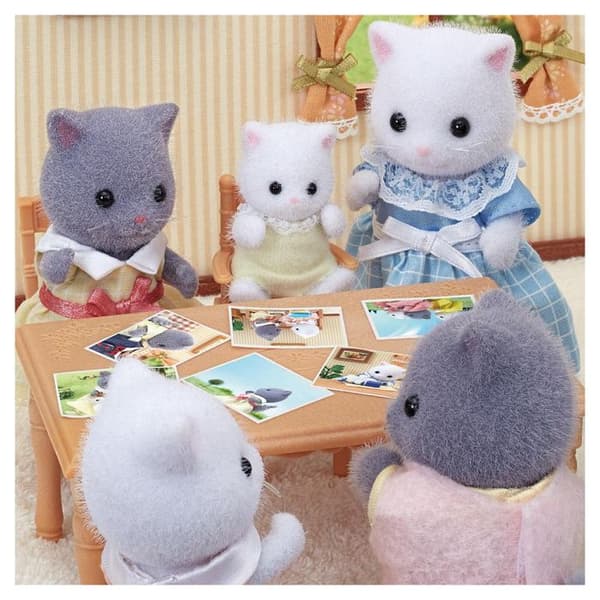 Miniuniversum - SYLVANISKA FAMILJER - Baby perserkatt - Gul - Blandat - 3 år+