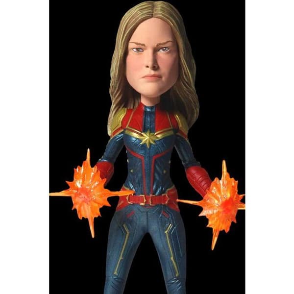 Neca - Avengers: Endgame - Head Knocker Captain Marvel Figur 20 cm