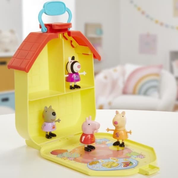 Peppa Pig, Peppan matkalaukkusetti kokoontaitettavalla talolla, 4 hahmoa, esikouluikäisille, 3+ vuotta