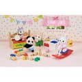 Pikkukuva 4 / 6: Miniatyyrihahmot - SYLVANIAN FAMILIES - Vauvan lelulaatikko