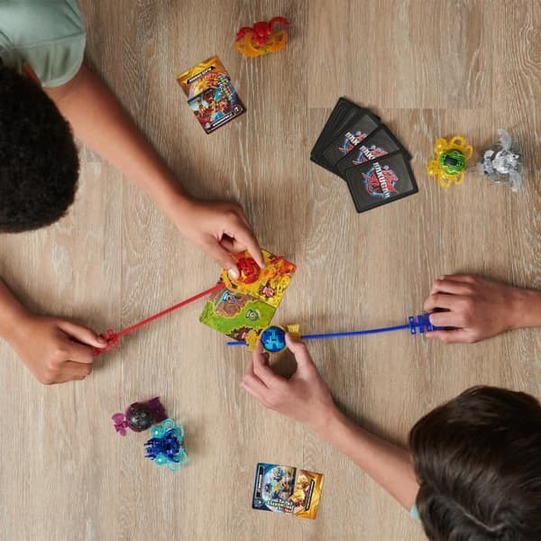 BAKUGAN - Battle Pack - 3 Bakugan + 2 Bakugan Special Attack