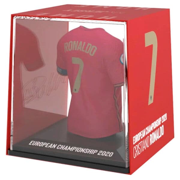 Euro 2020 Ronaldo mini t-shirt figure