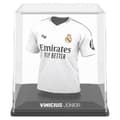 Miniatyrbild 3 av 4: Real Madrid Vinicius Jr. mini t-shirt figure