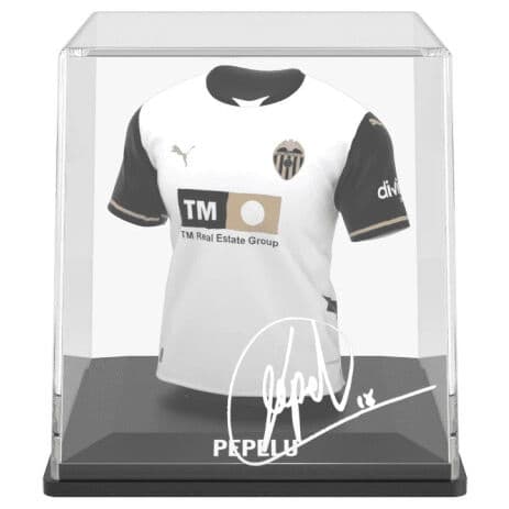 Valencia CF Pepelu mini t-shirt figure