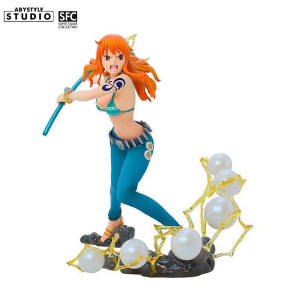 Figur föreställande Sfc - One Piece - Nami i Stridsläge