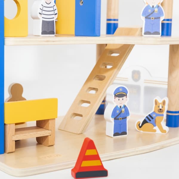 VIGA politistation i træ med politibiler, 3 etager, 14 dele