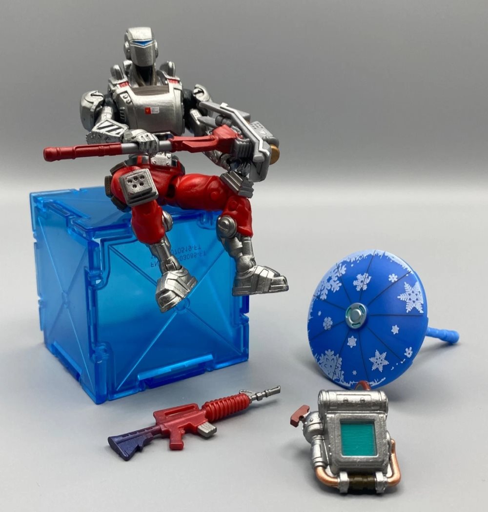 Fortnite Action Figure EARLY GAME SURVIVAL KIT Jazwares Toys Epic  Games