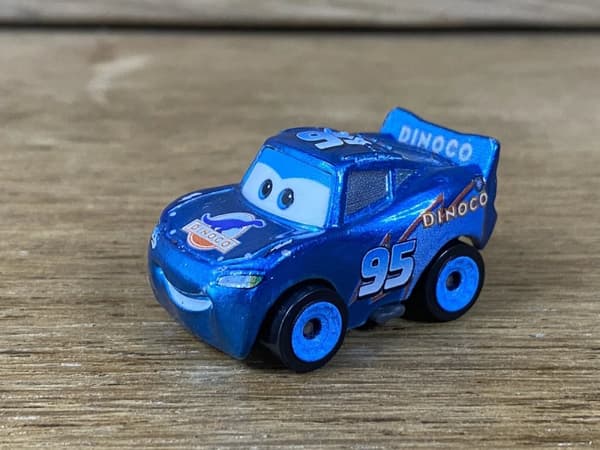 Disney Pixar Cars Mini Racers Metallic Dinoco Lightning McQueen Mattel ...