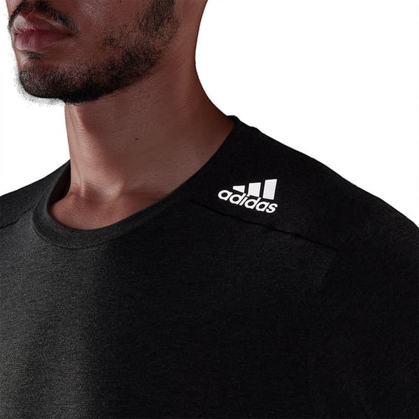 Adidas Lyhythihainen T-paita D4t Musta S / Regular Mies