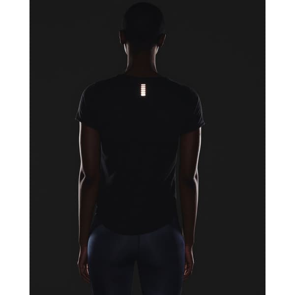 Under Armour Lyhythihainen T-paita Streaker Run Musta M Nainen