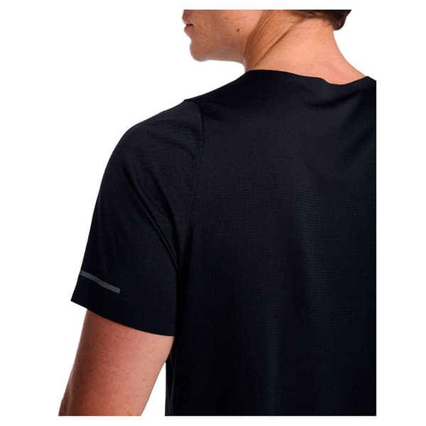 2xu Kortärmad T-shirt Light Speed Tech Svart XL Man