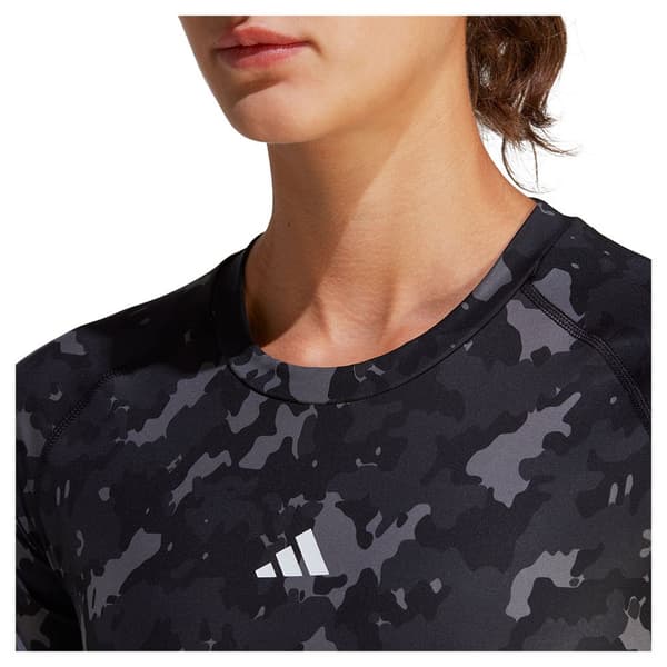 Adidas Kortärmad T-shirt Tf Print Cro T Svart L Kvinna