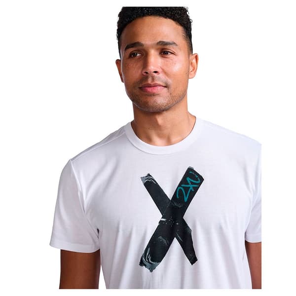 2xu Kortärmad T-shirt Contender Vit L Man