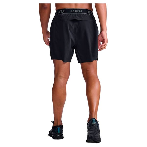 2xu Shorts Motion 6 Inch Svart XL Man