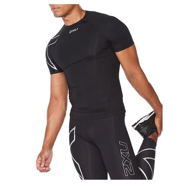 2xu Kompression Kortärmad T-shirt Core Svart M Man