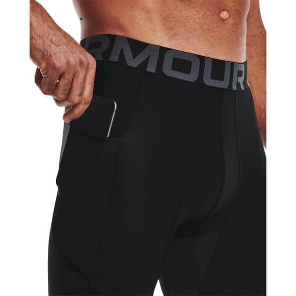 Under Armour Leggingsit 3/4 Musta M / Regular Mies