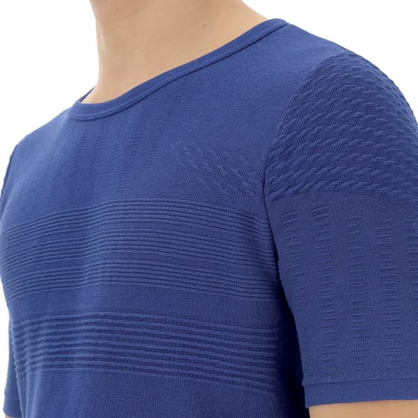Uyn Kortärmad T-shirt Natural Training Blå M Man