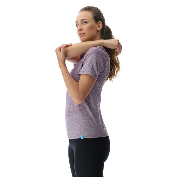 Uyn Kortärmad T-shirt Natural Training Lila S Kvinna