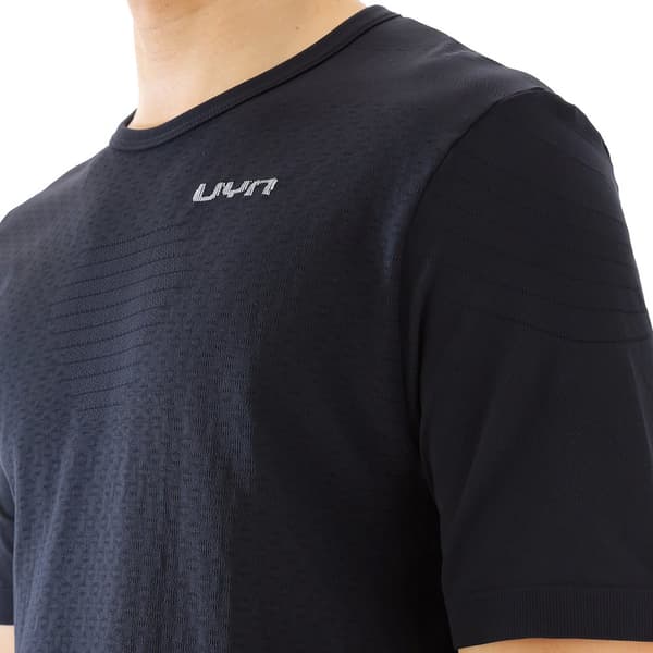 Uyn Kortärmad T-shirt Airstream Svart S Man