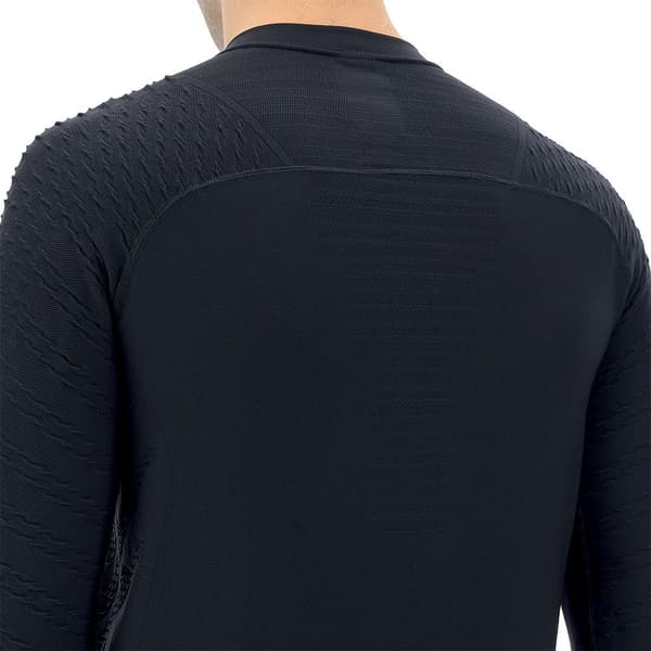 Uyn Långärmad T-shirt Run Fit Svart XL Man