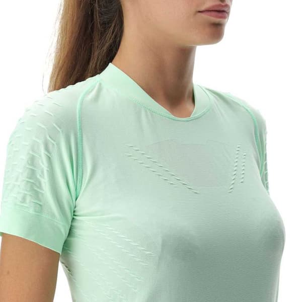 Uyn Kortärmad T-shirt Run Fit Grönt XL Kvinna