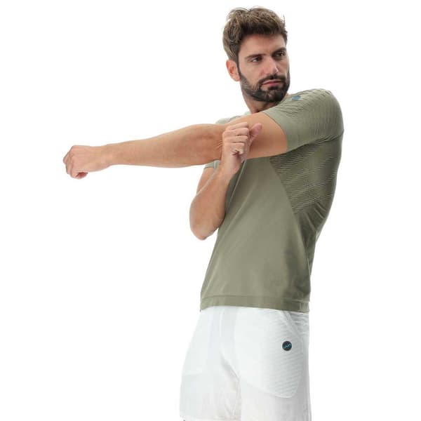 Uyn Kortärmad T-shirt Run Fit Grönt L Man