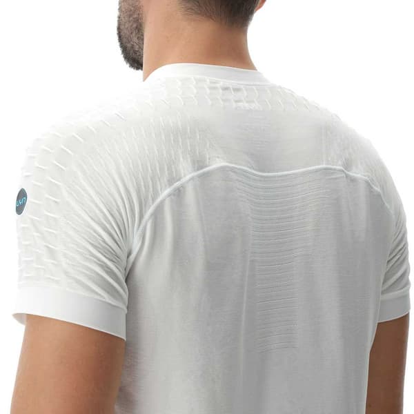 Uyn Kortærmet T-shirt Run Fit Hvid M Mand