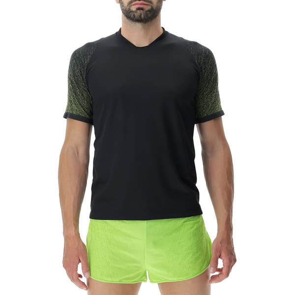 Uyn Kortärmad T-shirt Running Exceleration Aernet Svart M Man