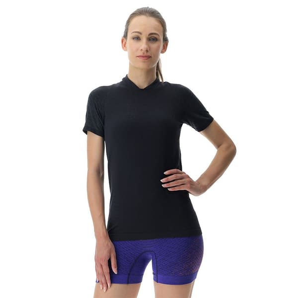 Uyn Kortärmad T-shirt Running Exceleration Svart XS Kvinna