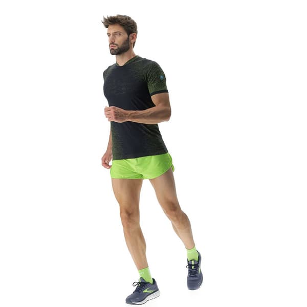 Uyn Kortärmad T-shirt Running Exceleration Grönt S Man