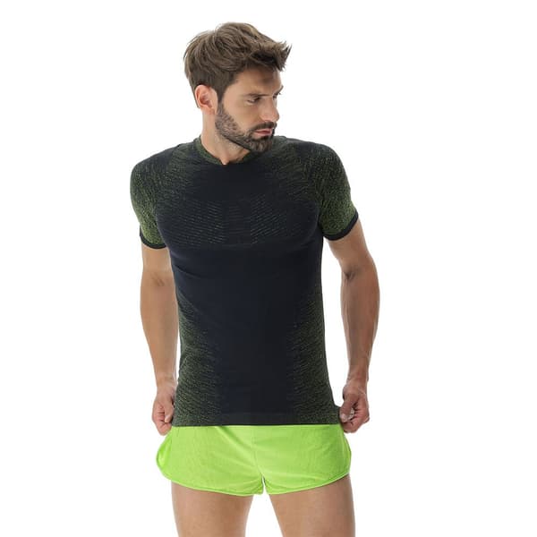 Uyn Kortärmad T-shirt Running Exceleration Grönt L Man