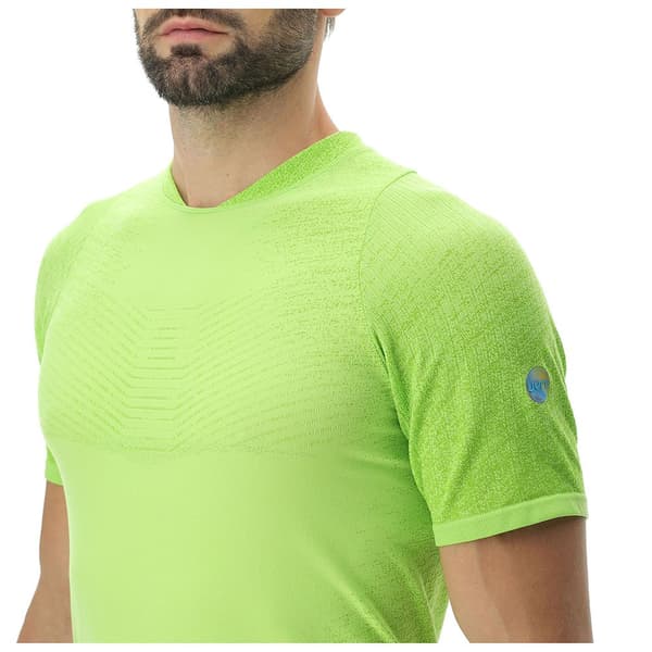 Uyn Kortärmad T-shirt Running Exceleration Grönt 2XL Man